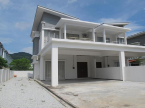  Properties Homestay, Balik Pulau  Балик-Пулау